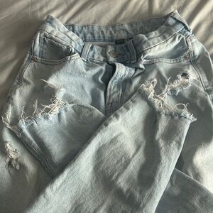 American Eagle Outfitters Light Blue Ripped Boyfriend Jeans